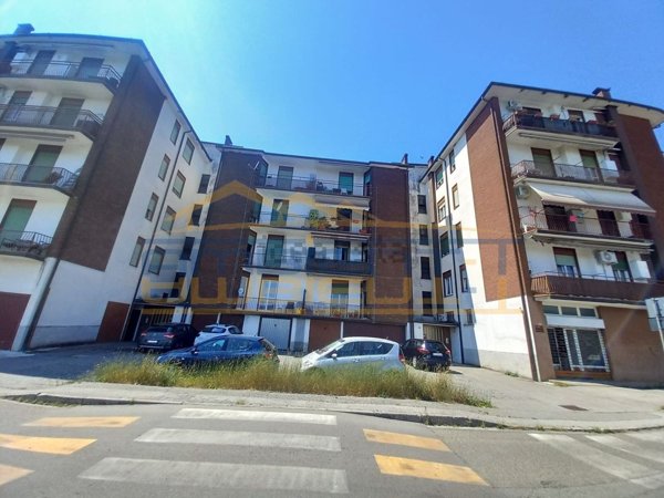 appartamento in vendita a Barzago in zona Verdegò