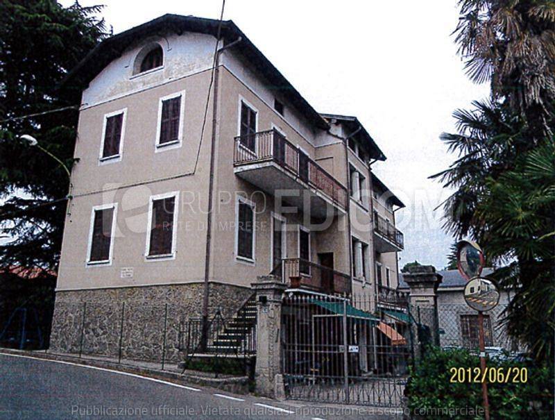 appartamento in vendita a Barzanò