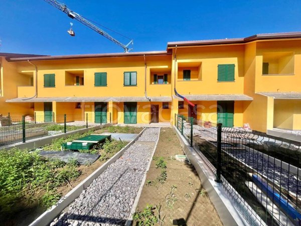 casa indipendente in vendita a Barzanò