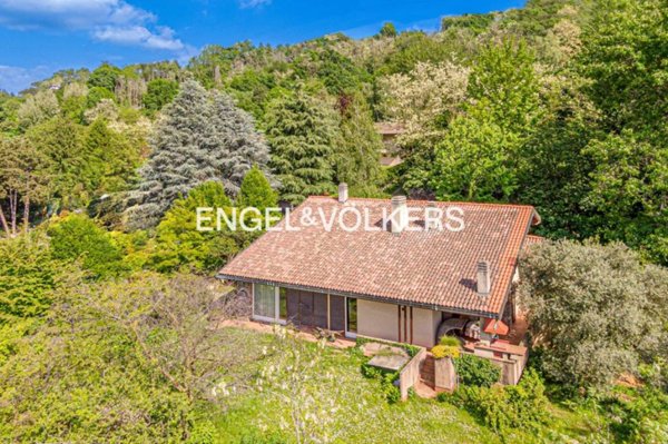 casa indipendente in vendita a Barzanò
