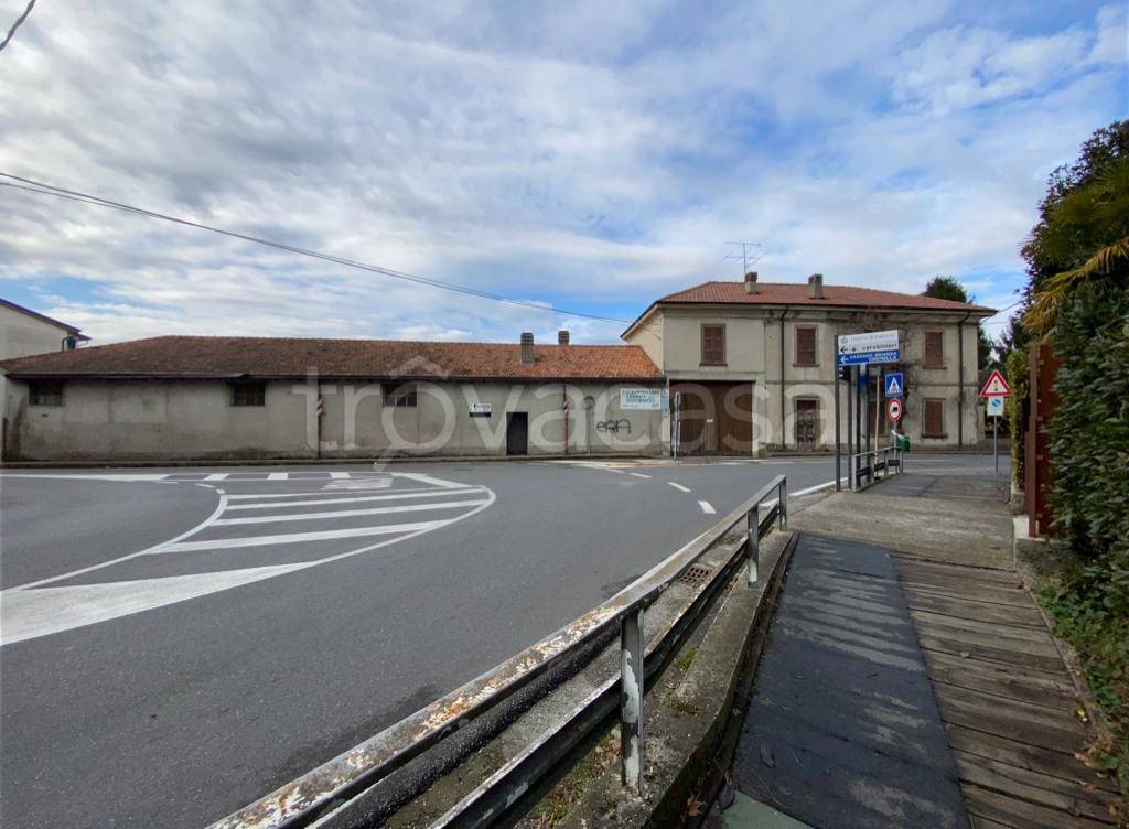 terreno agricolo in vendita a Barzanò