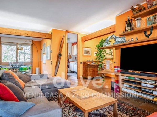 appartamento in vendita a Barzanò