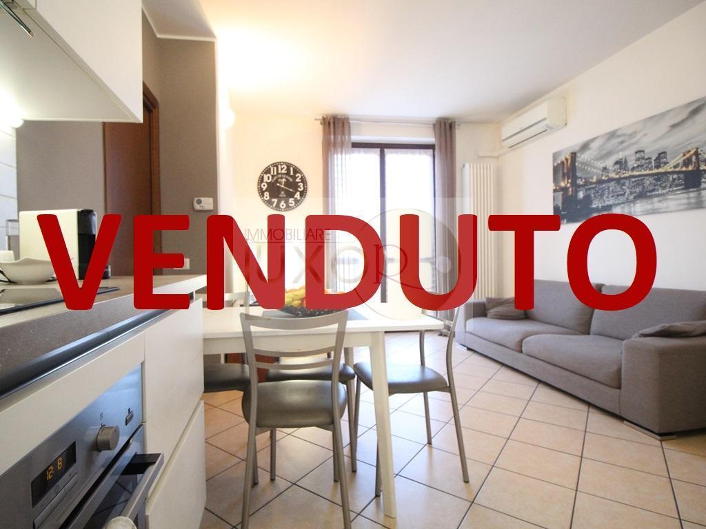 appartamento in vendita a Barzanò