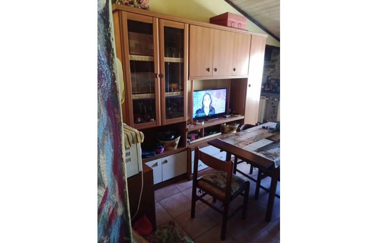appartamento in vendita a Barzanò in zona Dagò