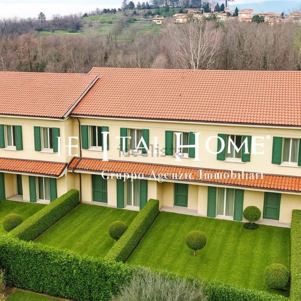 casa indipendente in vendita a Barzanò