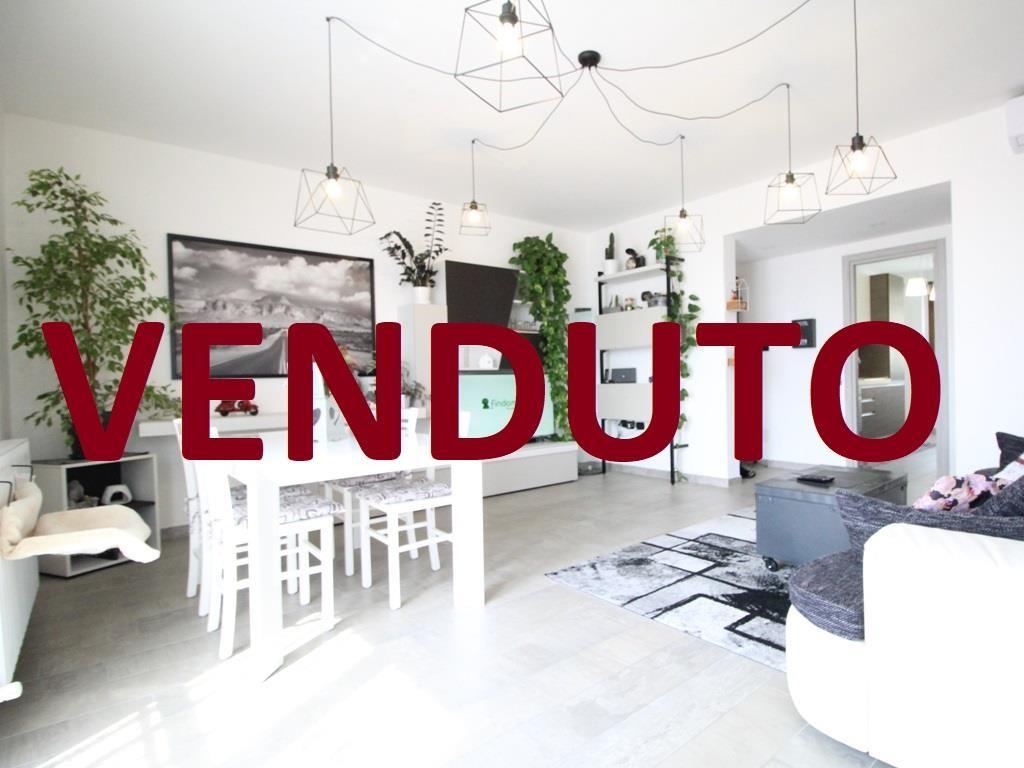 appartamento in vendita a Barzanò