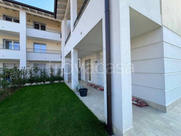 appartamento in vendita a Barzanò