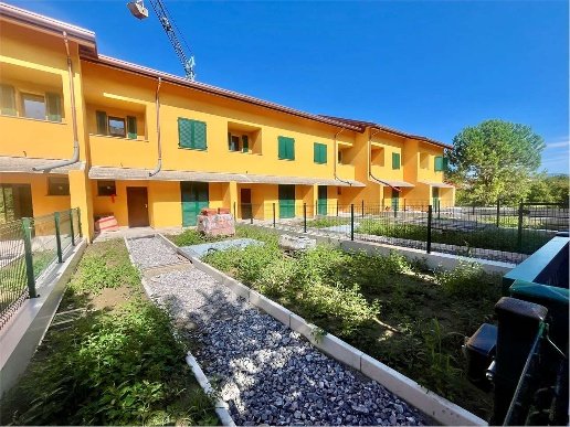 casa indipendente in vendita a Barzanò