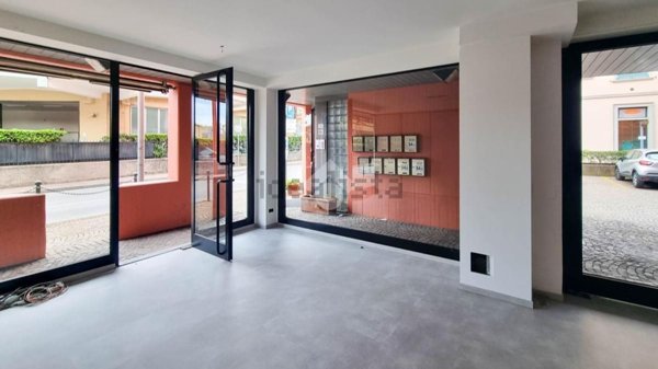 appartamento in vendita a Barzanò