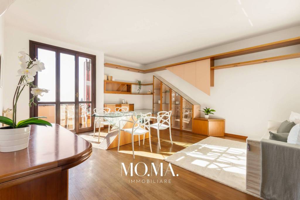 appartamento in vendita a Barzanò