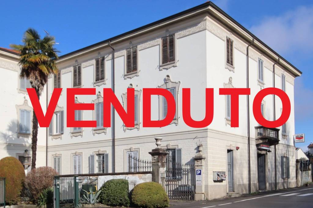 appartamento in vendita a Barzanò