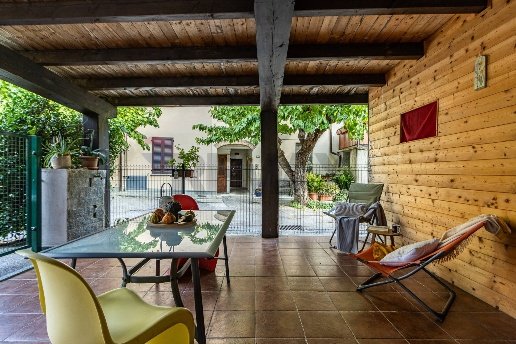 casa indipendente in vendita a Barzanò