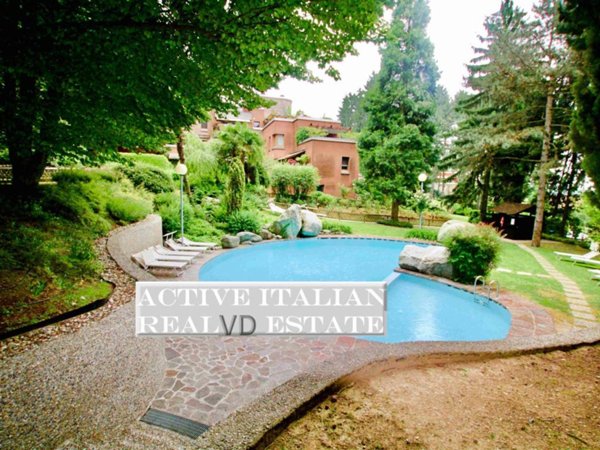 appartamento in vendita a Barzanò