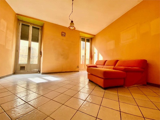 appartamento in vendita a Barzanò