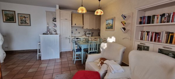 appartamento in vendita a Barzanò