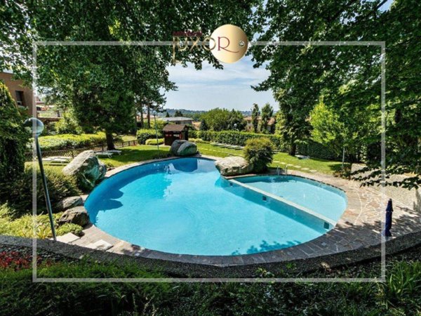 appartamento in vendita a Barzanò in zona Dagò