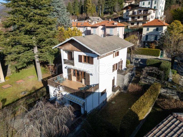 casa indipendente in vendita a Barzio