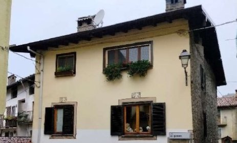 appartamento in vendita a Barzio