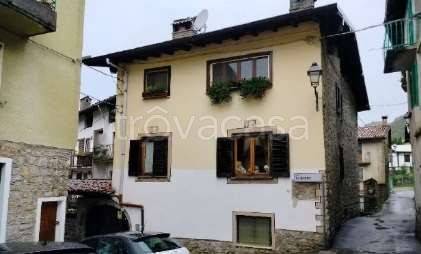 appartamento in vendita a Barzio in zona Concenedo