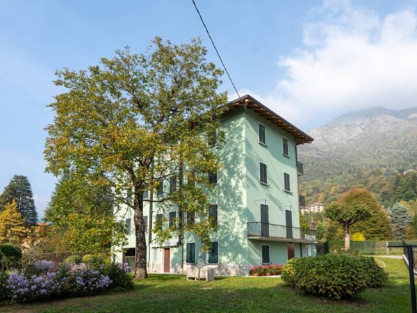 appartamento in vendita a Barzio