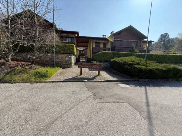 casa indipendente in vendita a Barzio