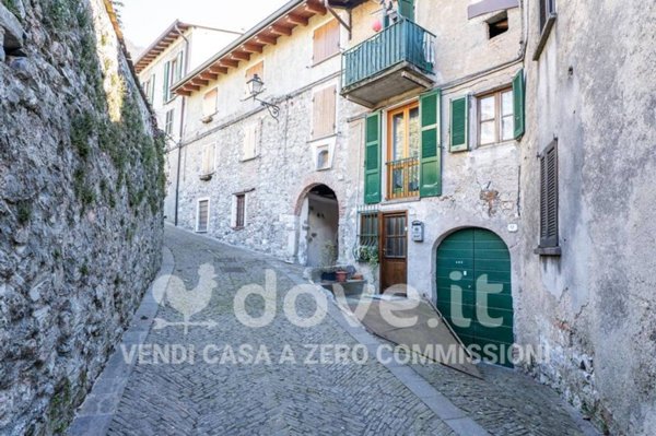 appartamento in vendita a Barzio