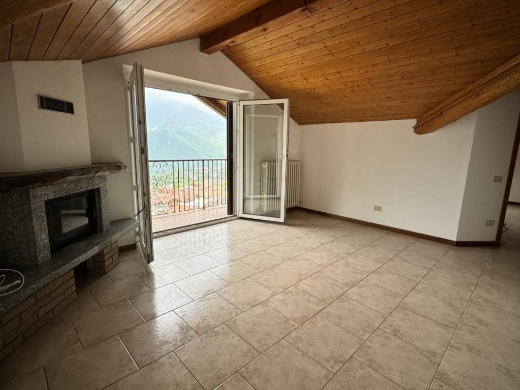 appartamento in vendita a Barzio