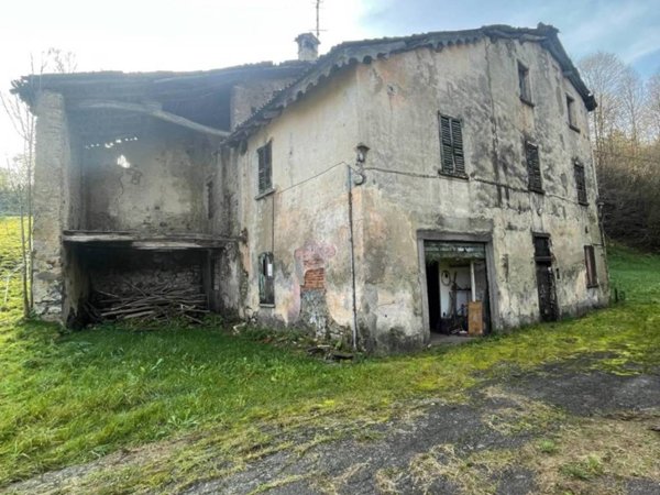 casa indipendente in vendita a Barzio