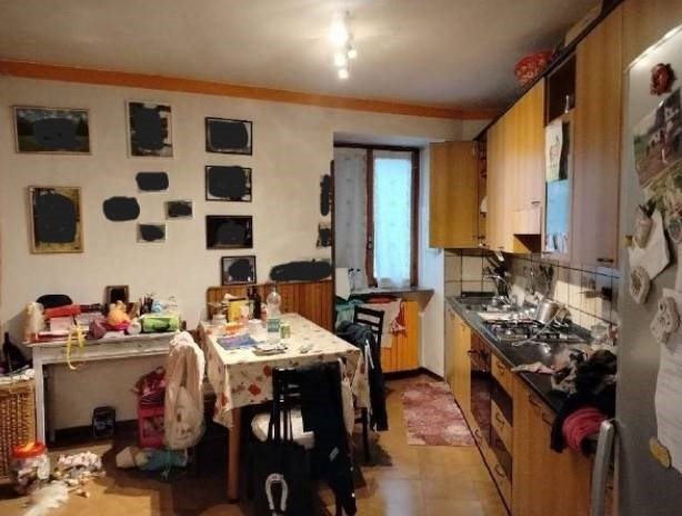 appartamento in vendita a Barzio in zona Concenedo