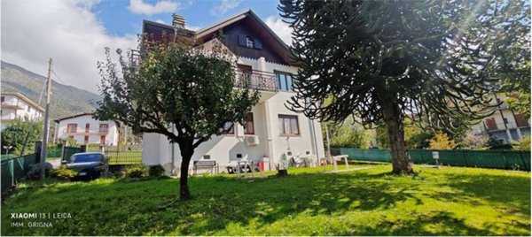 casa indipendente in vendita a Barzio