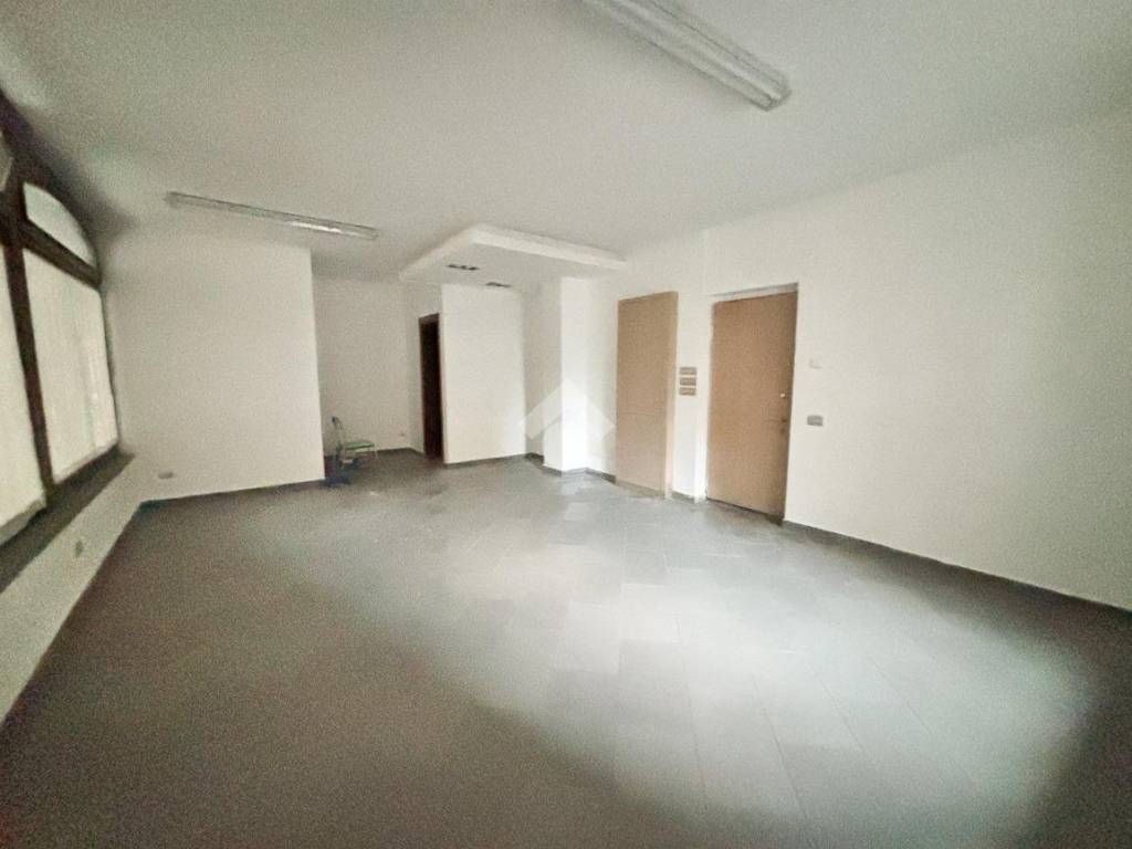 negozio in vendita a Barzio