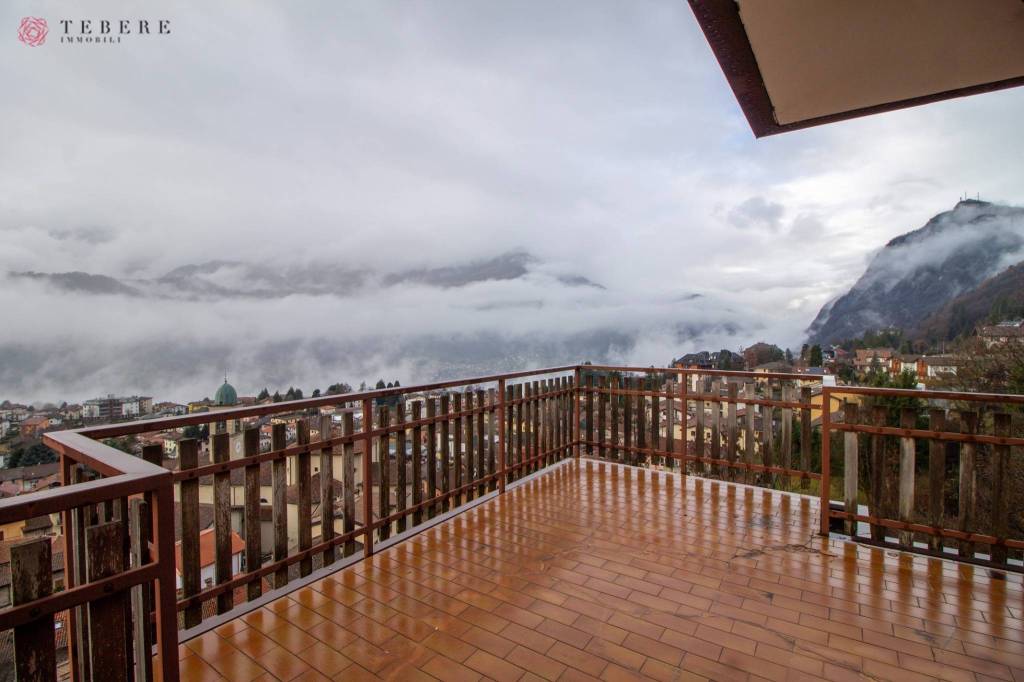 appartamento in vendita a Barzio in zona Concenedo