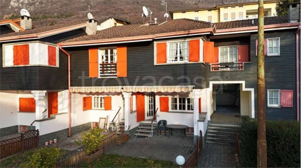 casa indipendente in vendita a Barzio