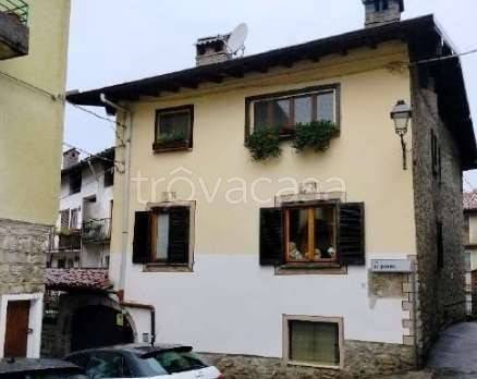 appartamento in vendita a Barzio