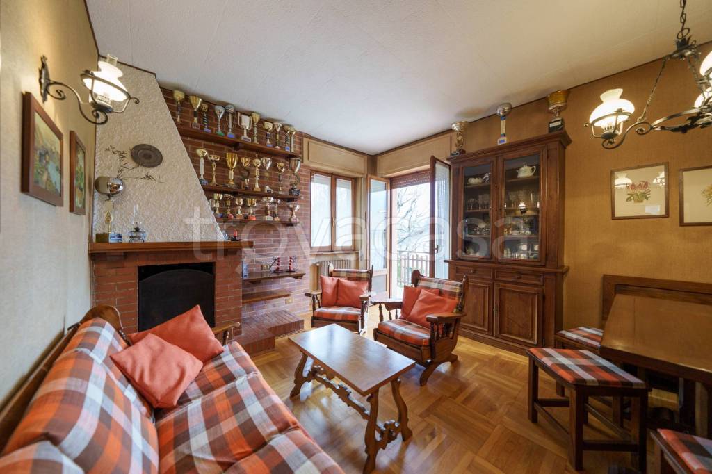 appartamento in vendita a Barzio