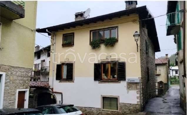 appartamento in vendita a Barzio