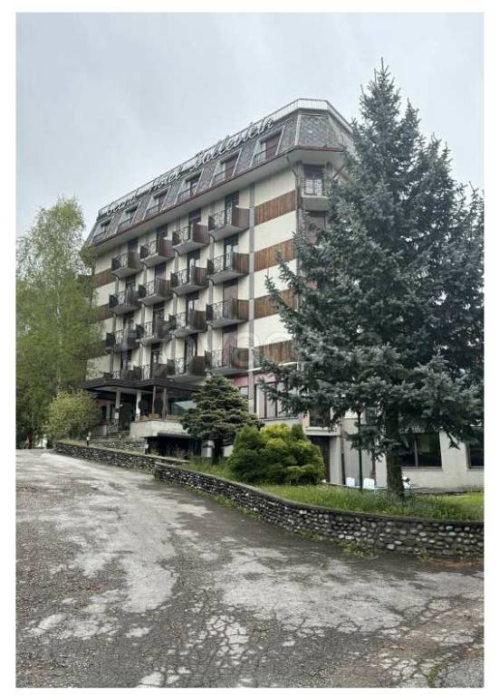negozio in vendita a Barzio