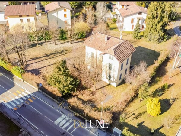 casa indipendente in vendita a Barzio