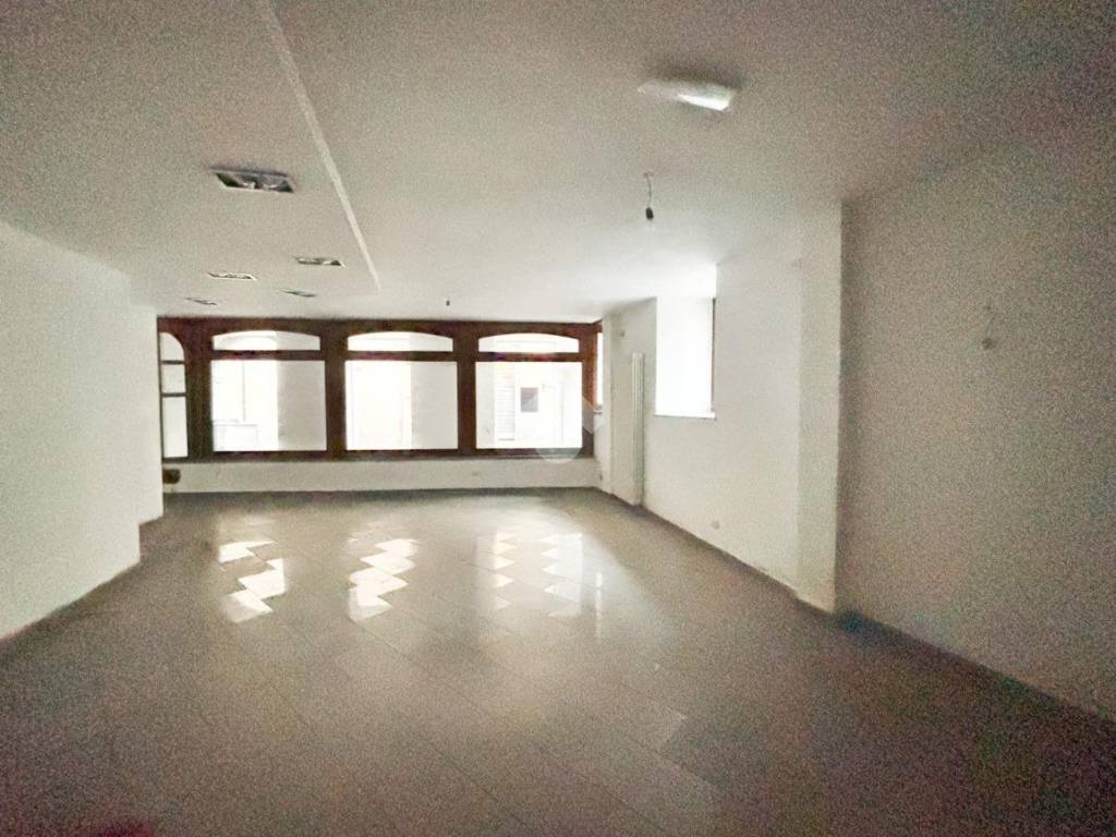 negozio in vendita a Barzio