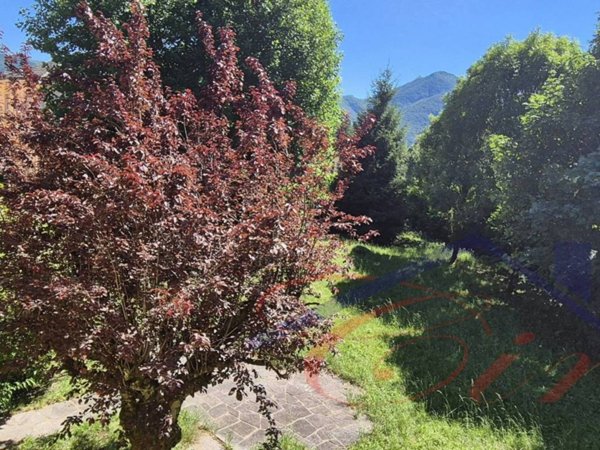 casa indipendente in vendita a Barzio