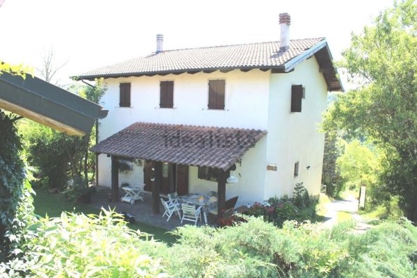 appartamento in vendita a Cremolino in zona Caramagna