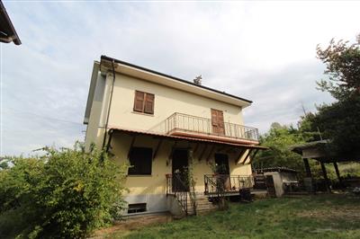 casa indipendente in vendita a Cremolino