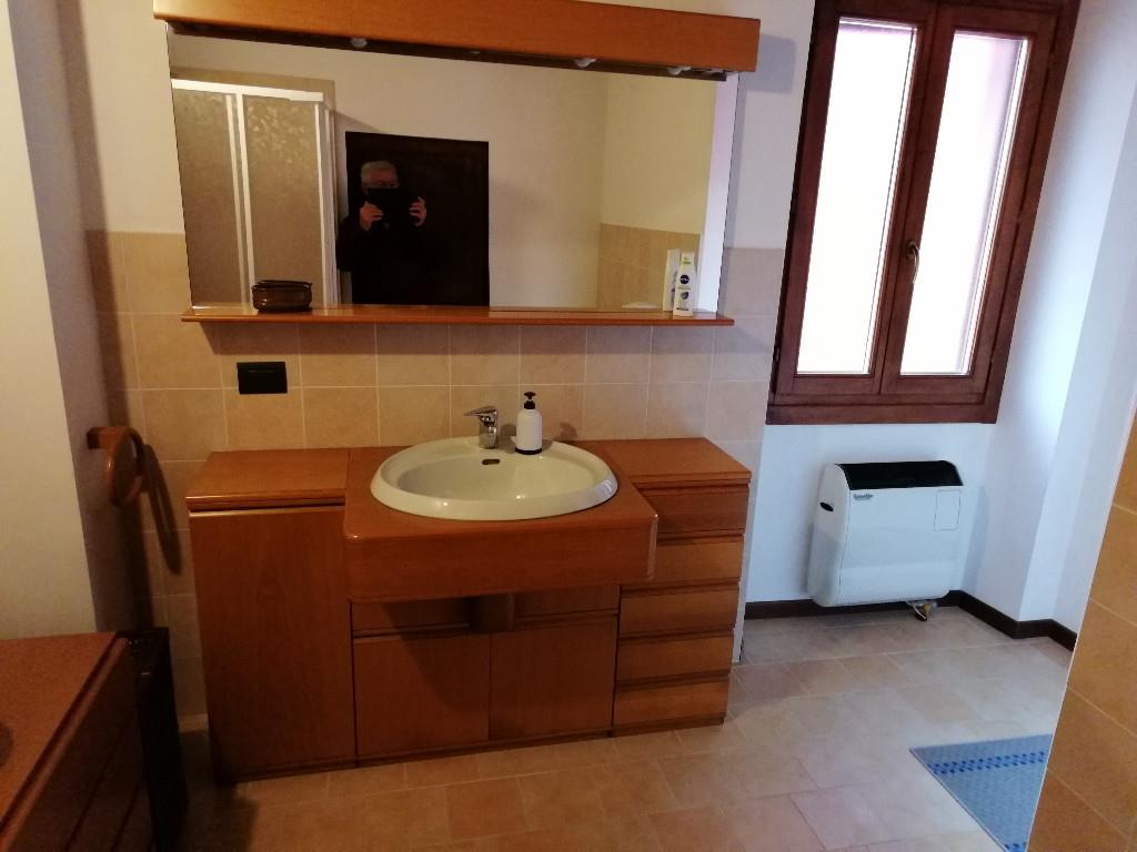 casa indipendente in vendita a Cremolino