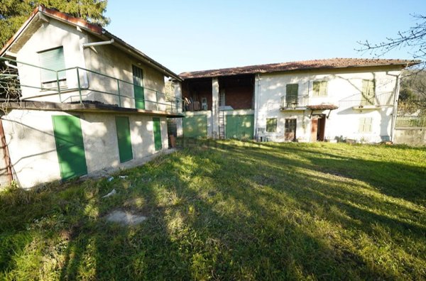 casa indipendente in vendita a Cremolino