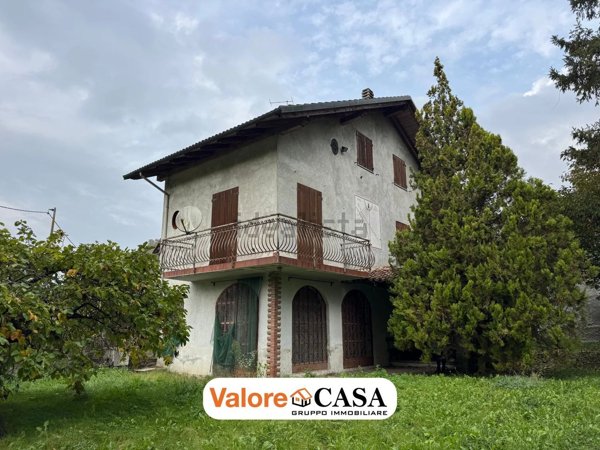 casa indipendente in vendita a Cremolino