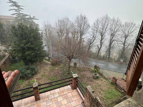 casa indipendente in vendita a Cremolino