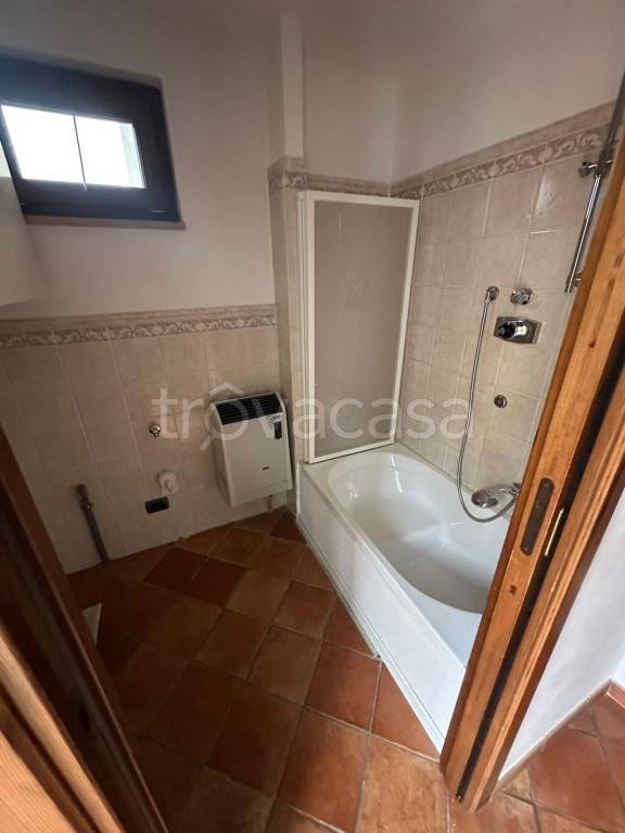 casa indipendente in vendita a Cremolino