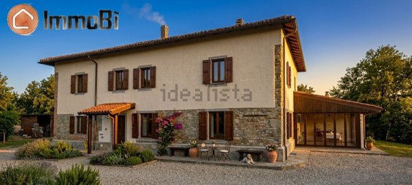 casa indipendente in vendita a Cremolino in zona Piazze