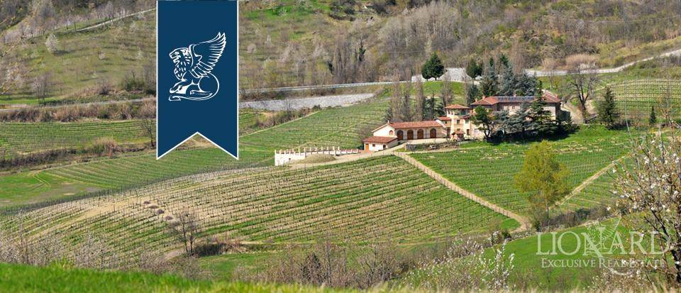 casa indipendente in vendita a Cremolino