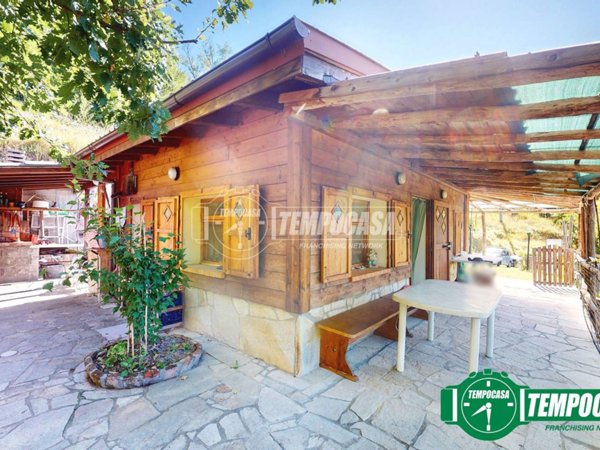 casa semindipendente in vendita a Cremolino